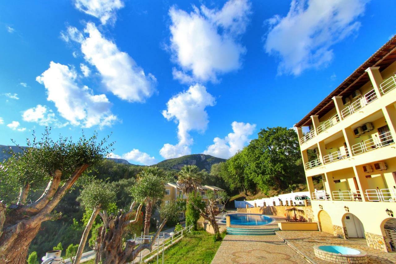 Avra Sunset Sea View Liapades Aparthotel Exterior foto
